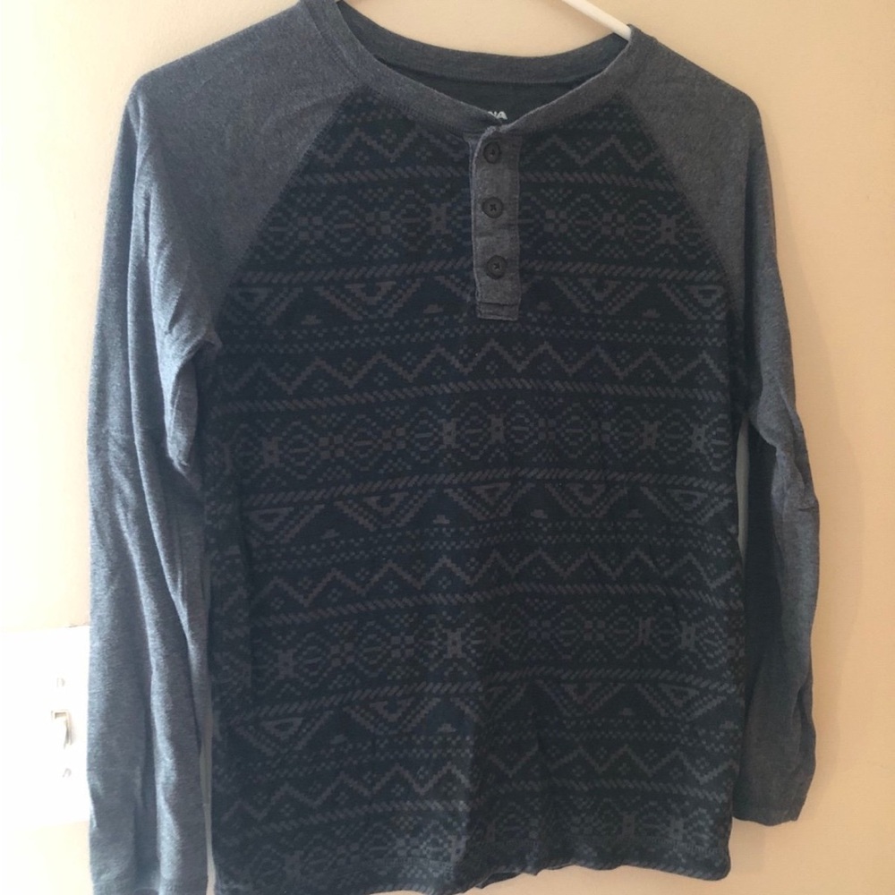 Arizona Jean Company Gray Patterned Kids Shirt Size 14/16 Large